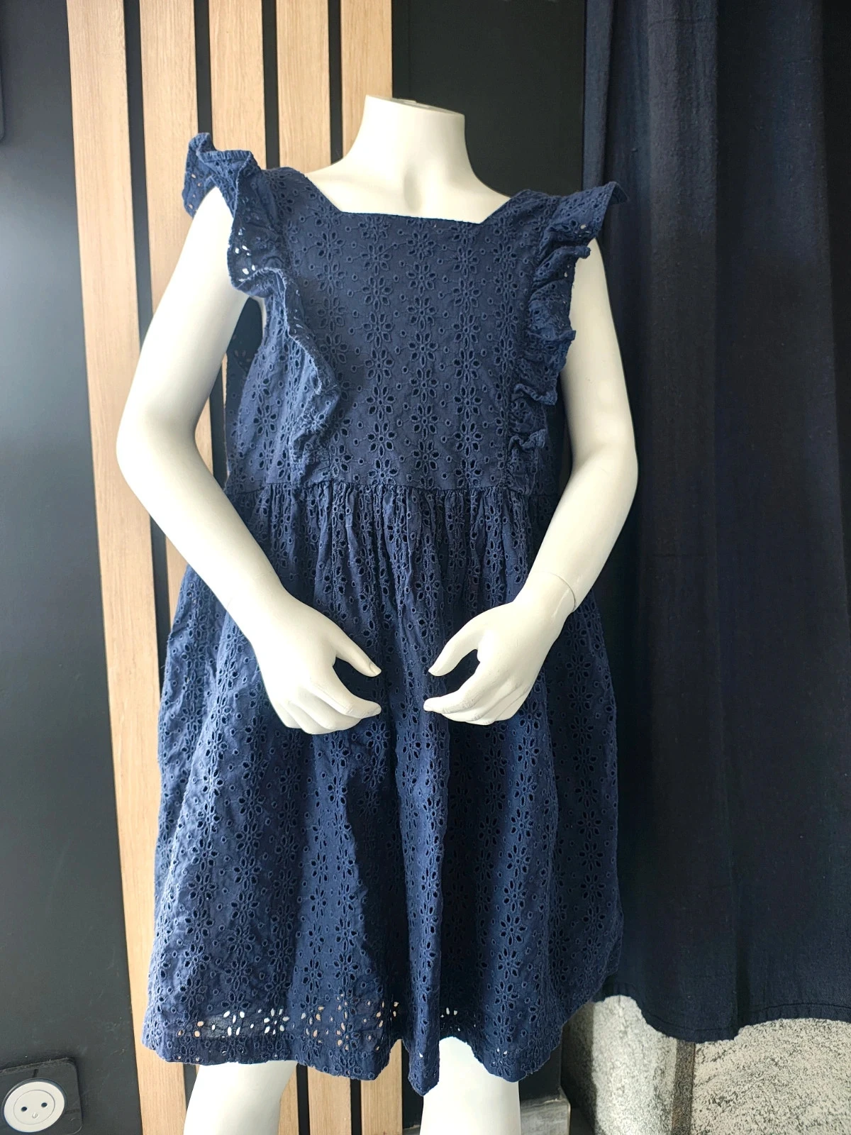9 ans robe été effet broderie dentelle Vertbaudet
